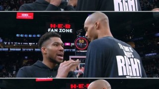 星空体育在线登录-怪兽+外星人？字母哥赛后捂嘴与文班密谈！美媒：这将彻底摧毁NBA