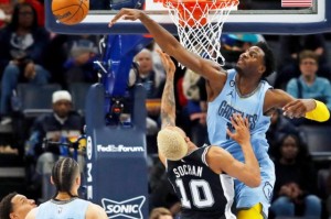 星空体育-DPOY有利争夺者！与前辈相比 杰克逊到底有多特别？