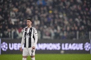 星空体育官方入口-都体：弗拉霍维奇未来只有两条路，米兰低价带走&amp;再留尤文半赛季