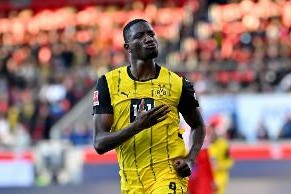 德天空：利雅得新月有意签吉拉西并提供丰厚合同，被球员拒绝