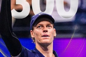 双喜临门！辛纳取得生涯第300场胜利&amp;amp;晋级美网男单决赛